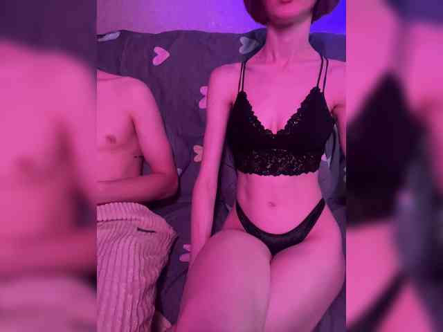 NaughtyDuo webcam