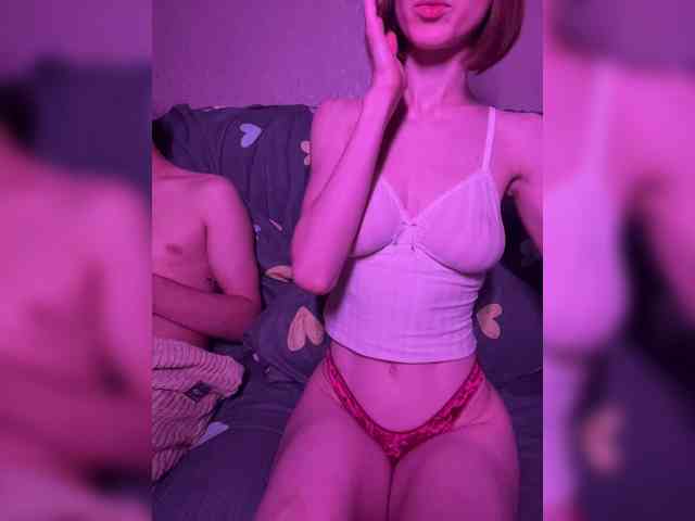 Модель: NaughtyDuo