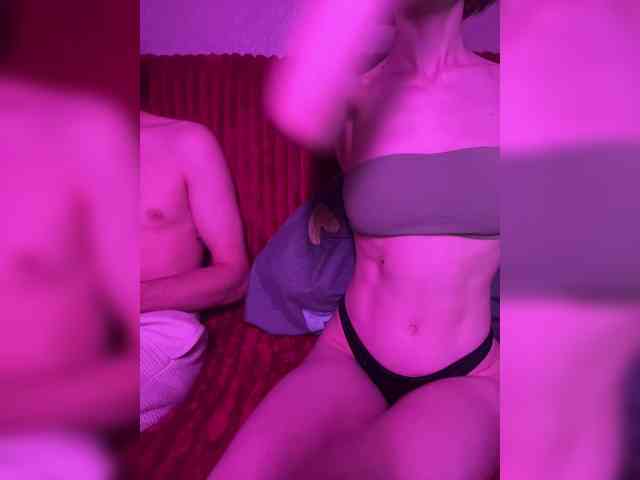 NaughtyDuo webcam