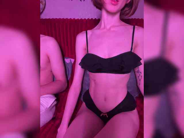 NaughtyDuo webcam