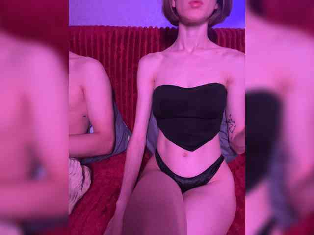 NaughtyDuo webcam