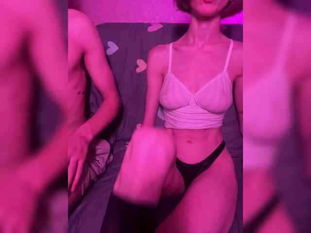 Модель: NaughtyDuo