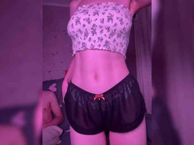 NaughtyDuo webcam