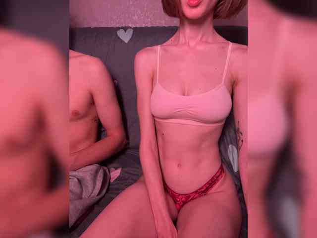 NaughtyDuo webcam