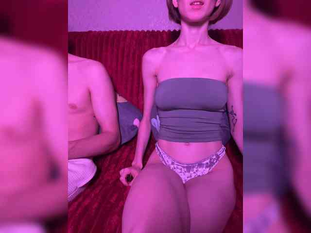 NaughtyDuo webcam