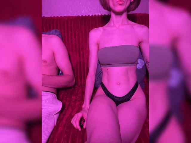 NaughtyDuo webcam
