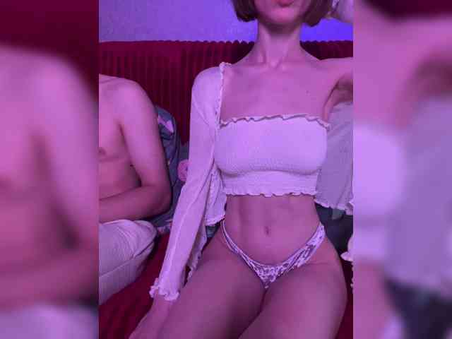NaughtyDuo webcam