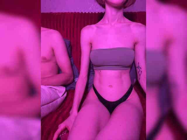 NaughtyDuo webcam
