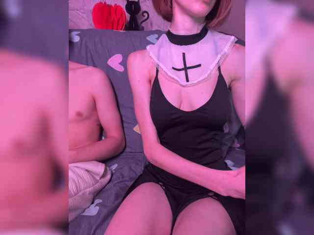 NaughtyDuo webcam