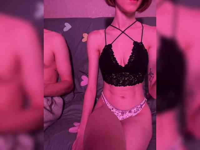 NaughtyDuo webcam