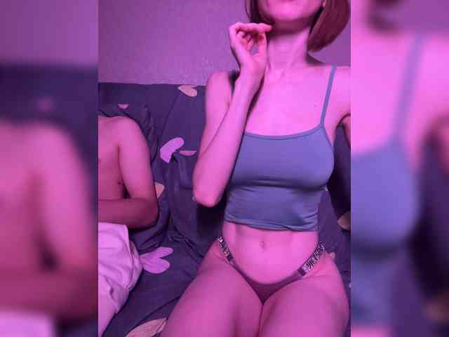 NaughtyDuo webcam