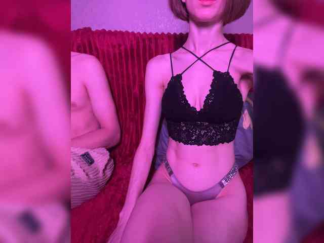 Модель: NaughtyDuo