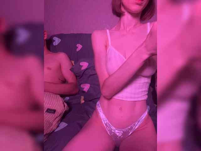 NaughtyDuo webcam
