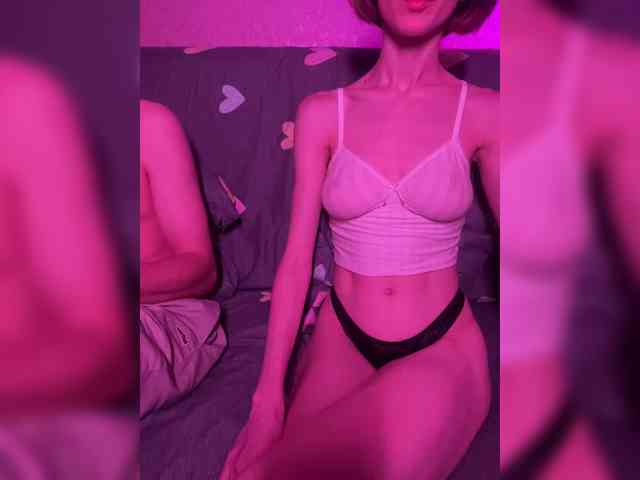 NaughtyDuo webcam