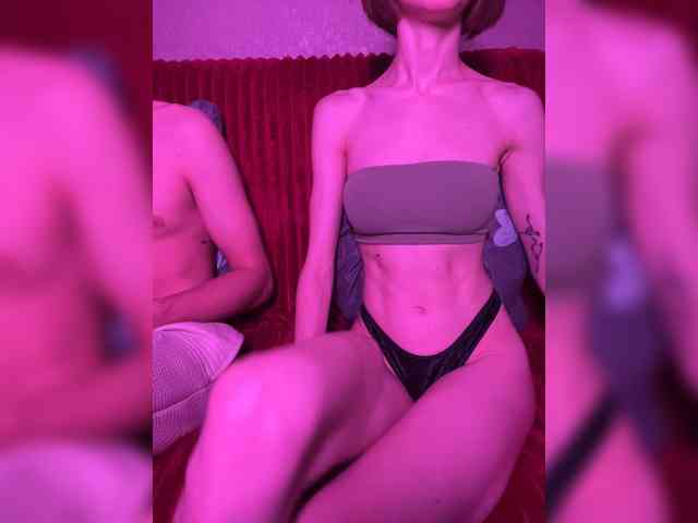 NaughtyDuo webcam