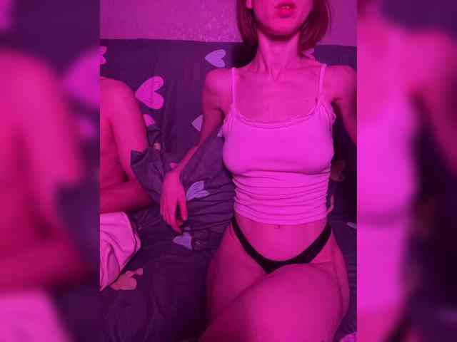 Модель: NaughtyDuo