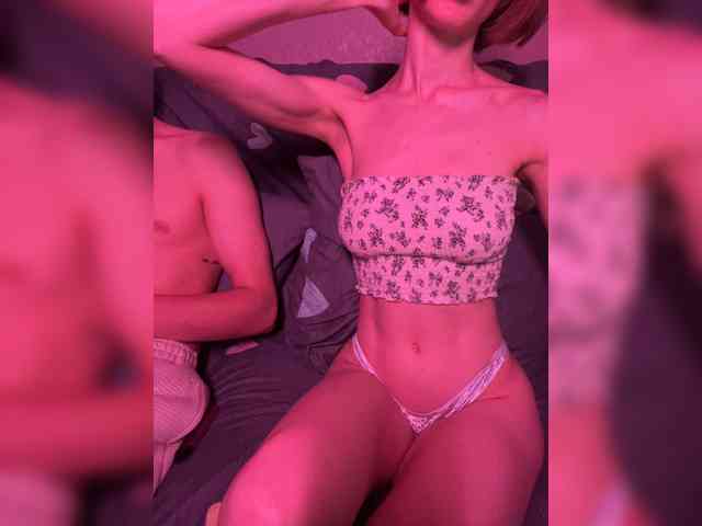 Модель: NaughtyDuo