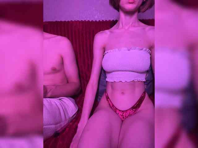 NaughtyDuo webcam