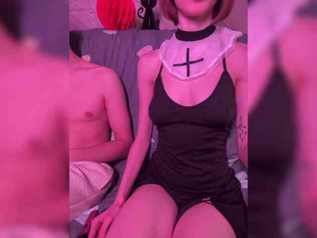 NaughtyDuo webcam