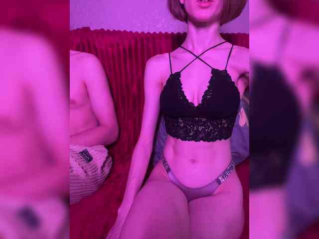 NaughtyDuo webcam