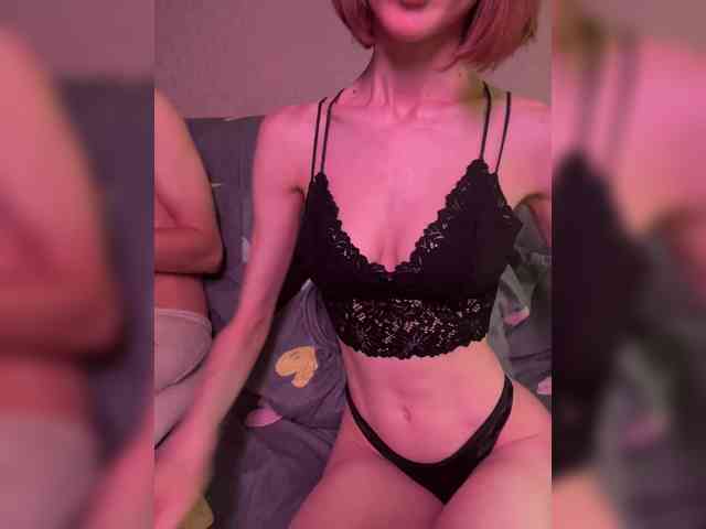 NaughtyDuo webcam
