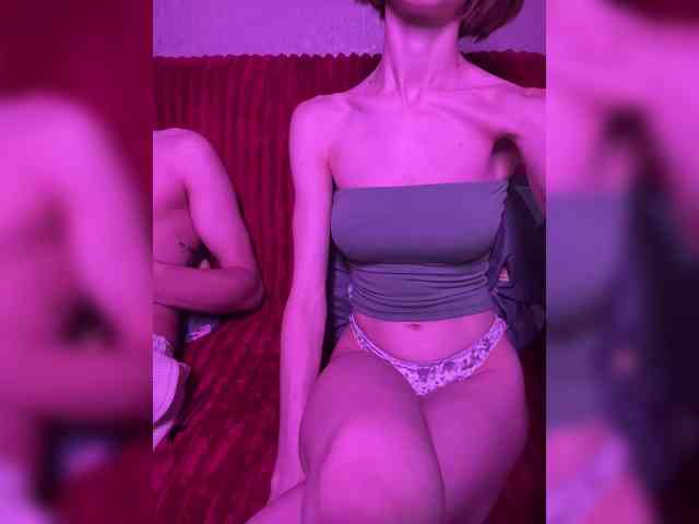 NaughtyDuo webcam