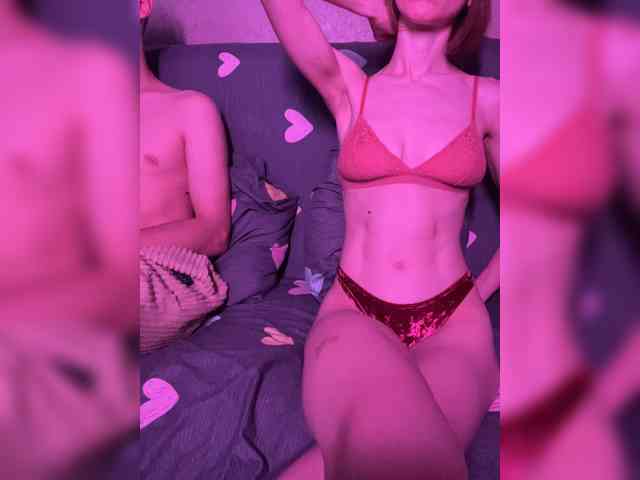 NaughtyDuo webcam