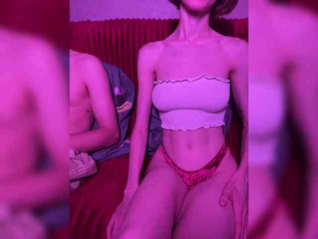 NaughtyDuo webcam