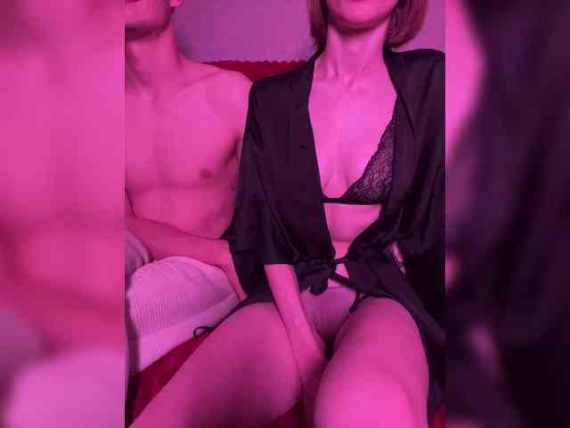 NaughtyDuo webcam