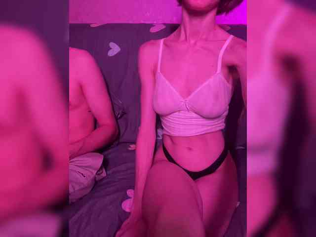 Модель: NaughtyDuo