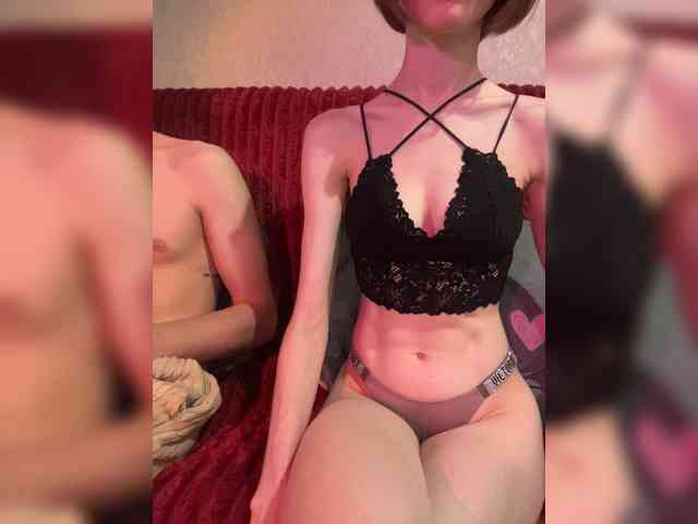 NaughtyDuo webcam