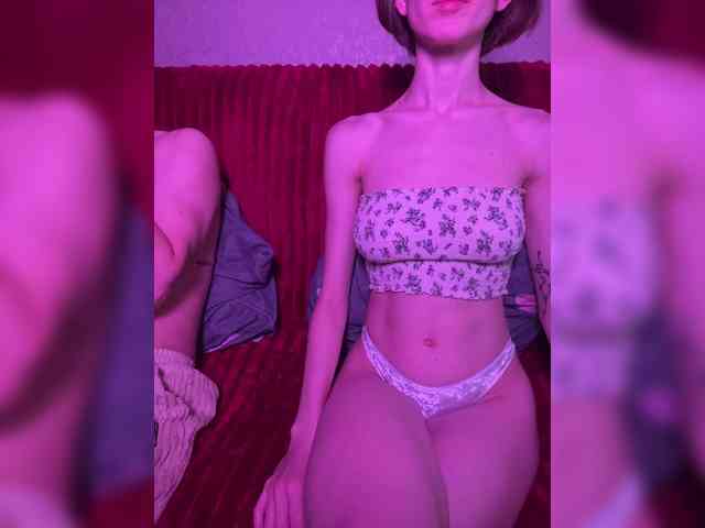 NaughtyDuo webcam