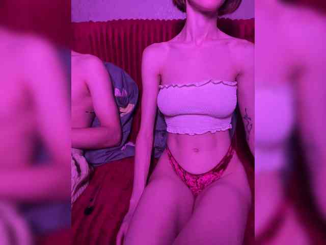 NaughtyDuo webcam