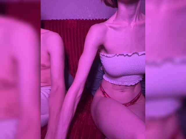 NaughtyDuo webcam