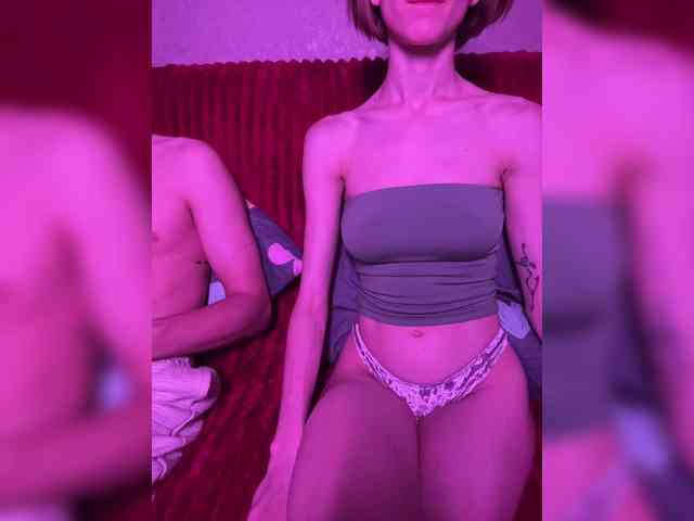 NaughtyDuo webcam