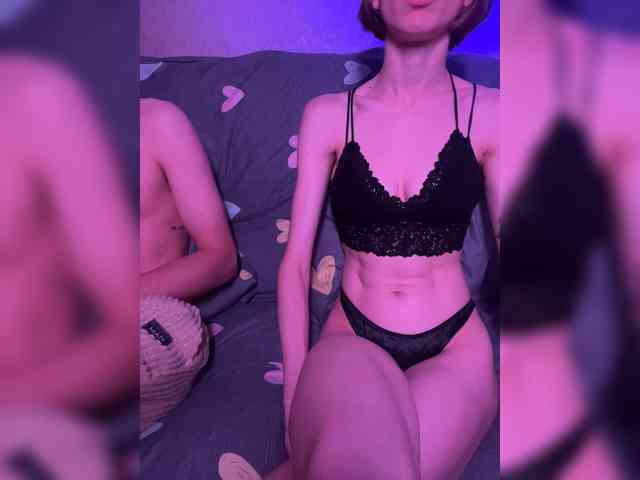 NaughtyDuo webcam