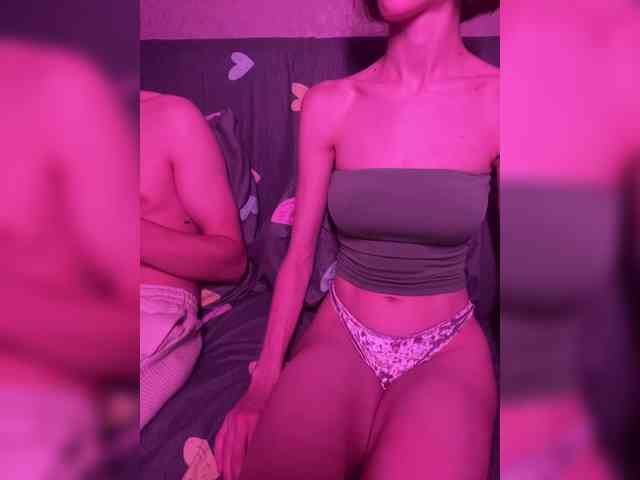 NaughtyDuo webcam