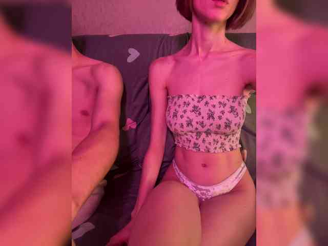 NaughtyDuo webcam