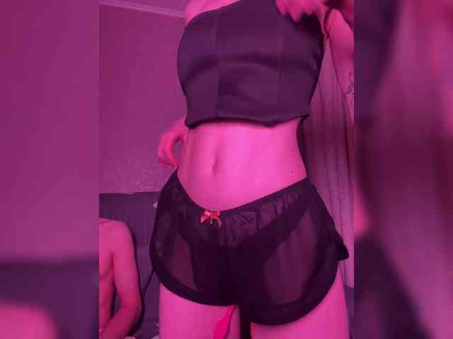 NaughtyDuo webcam