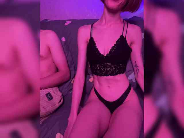 NaughtyDuo webcam