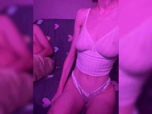 NaughtyDuo webcam
