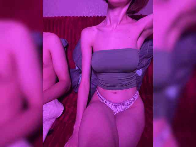 NaughtyDuo webcam