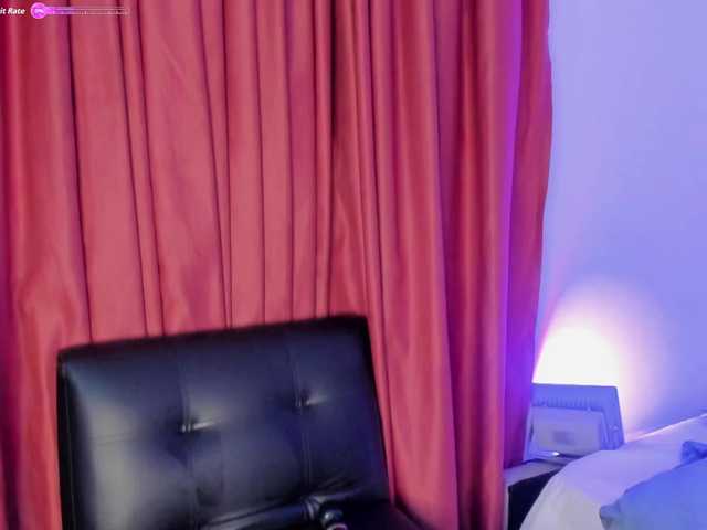 Fiorela live webcam show