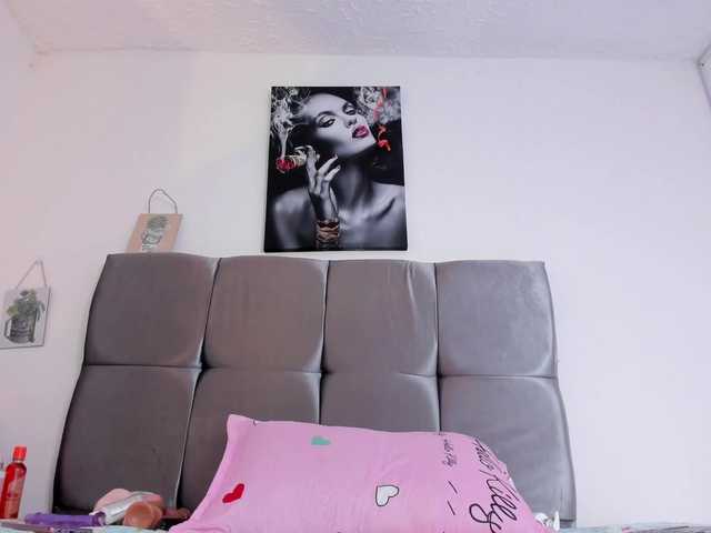 Karol-wish live webcam show