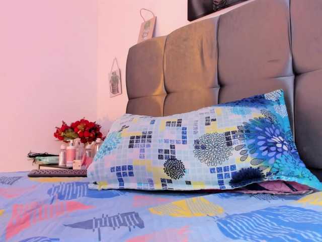 Karol-wish live cam on BongaCams