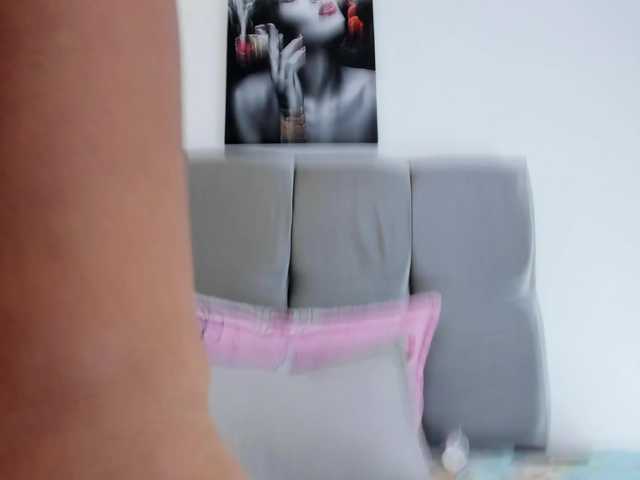 Karol-wish live cam on BongaCams