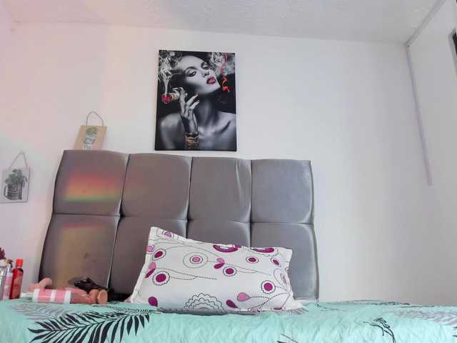 Karol-wish live webcam show