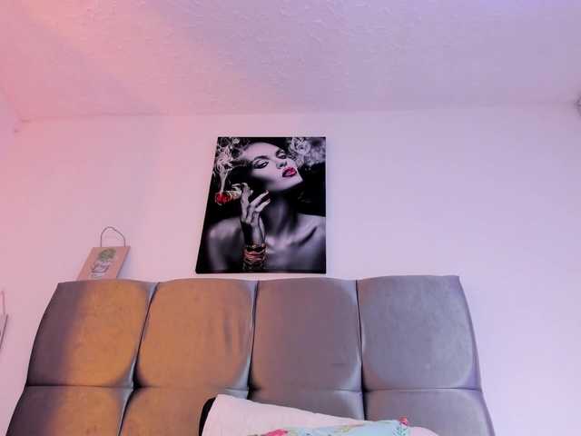 Karol-wish live cam preview