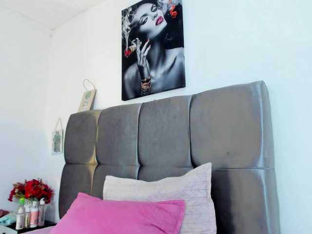 Karol-wish live cam on BongaCams
