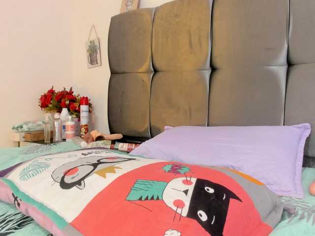 Karol-wish live cam on BongaCams